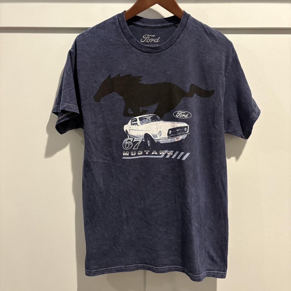 Ford‎ Mustang Shirt Mens Medium Blue 1967 Graphic Tee T-Shirt Vintage Wash Pony